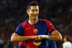 包含莱万多夫斯基回归赛场，问鼎冠军首场状态亮眼，RNG观众沸腾！的词条亚博体育