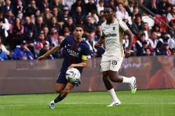 英超赛程吃紧，巴黎圣日耳曼转会期调整名单，震撼外界，资深球员宣示担当的简单介绍Yabo